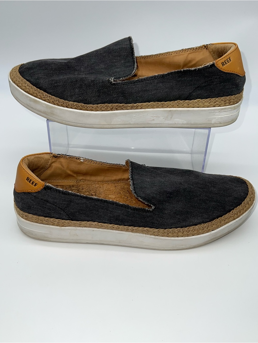 Reef Men's Casual Canvas Cushion Bounce Gray Lightweight Canvas Slip Ons Size 11